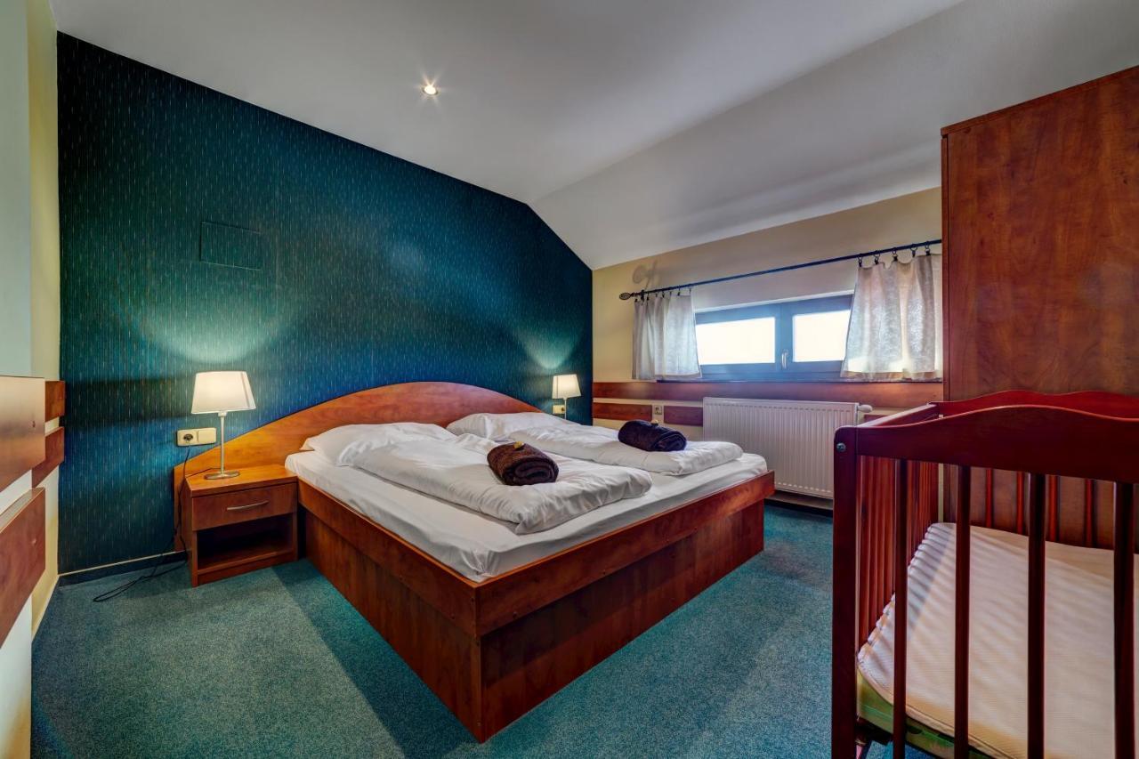 Apartmanovy Dom Slniecko Žiar Extérieur photo