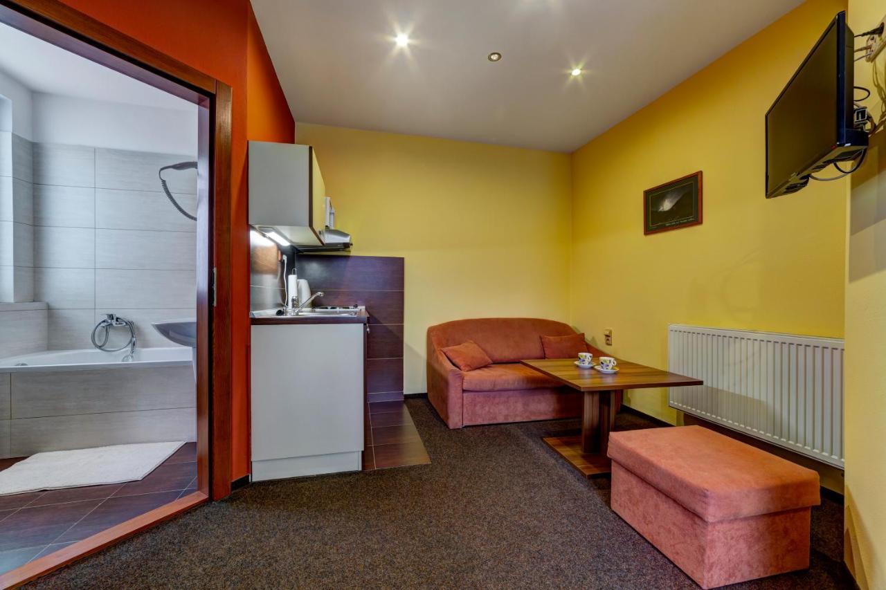 Apartmanovy Dom Slniecko Žiar Extérieur photo